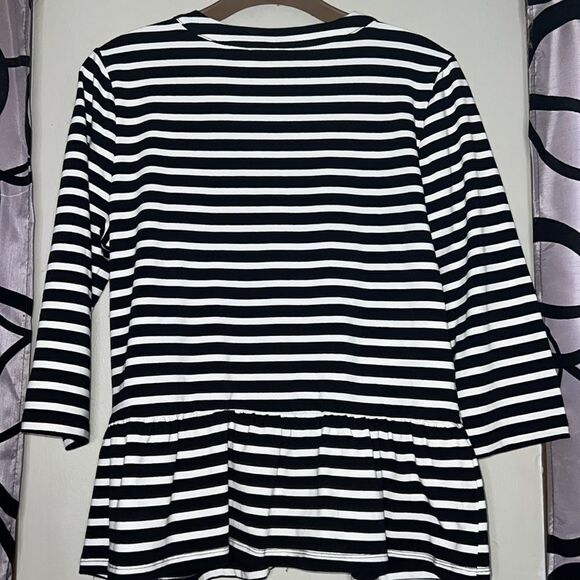 Onque Casuals Women’s Size Medium Black White Stripe Peplum Zip Front Sweater - Picture 8 of 11